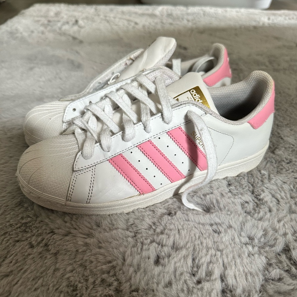 pink adidas superstar shoes